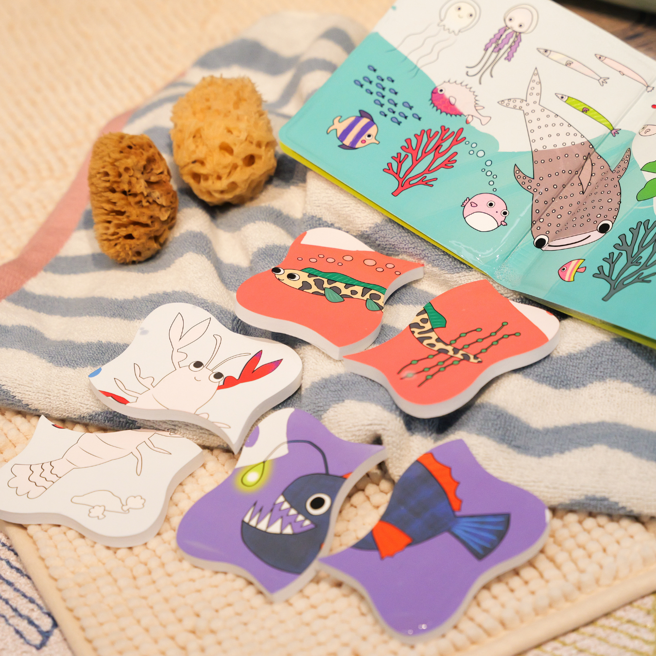 Magic Water Bath Book - Ocean